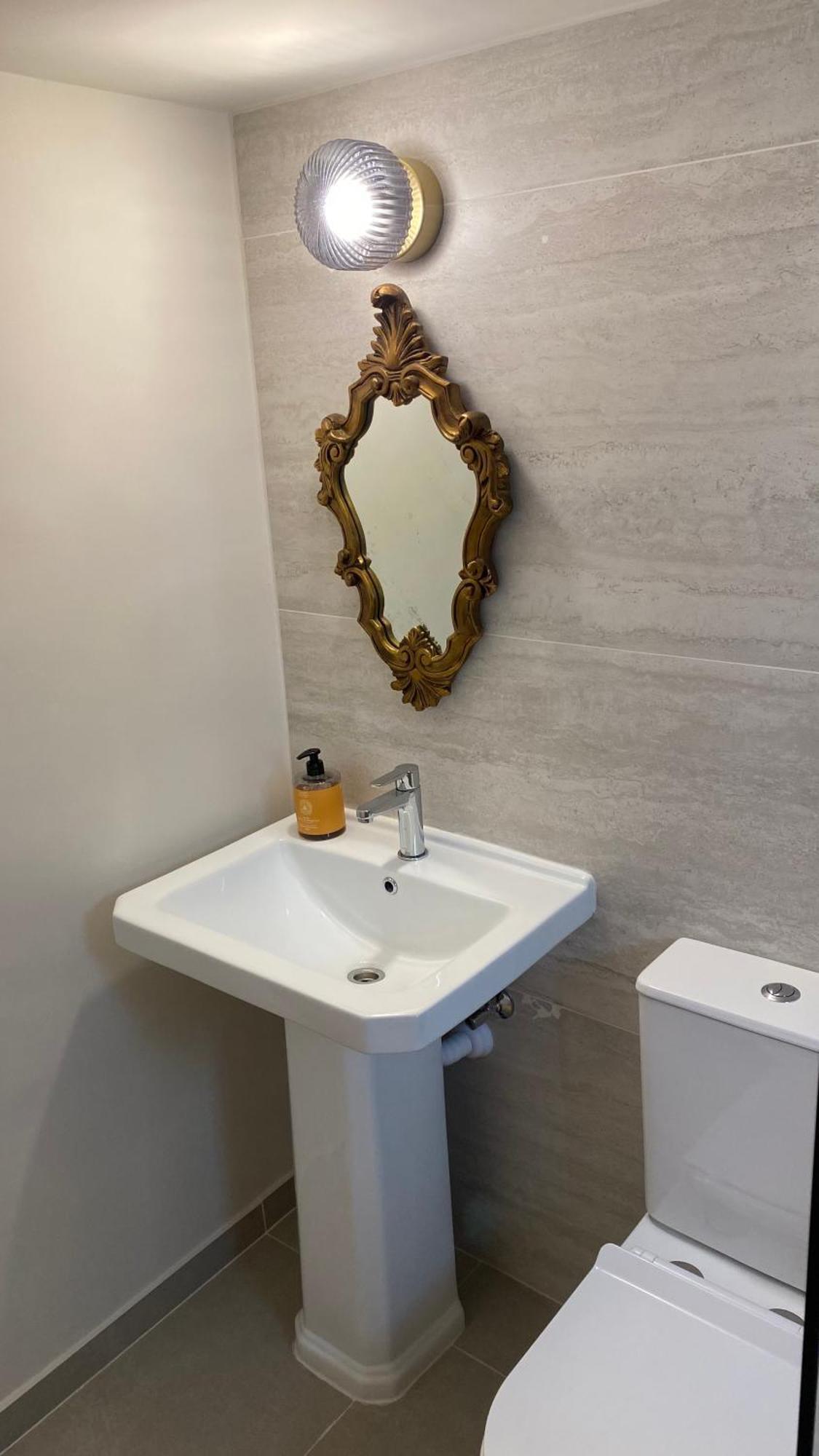 T&L Apartments Agiaos Tychonas Limassol Extérieur photo