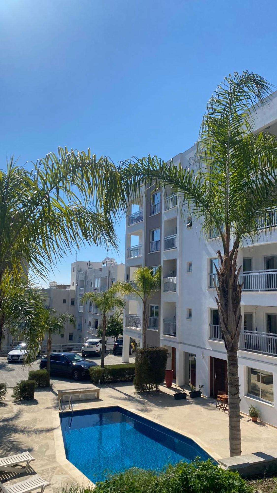 T&L Apartments Agiaos Tychonas Limassol Extérieur photo